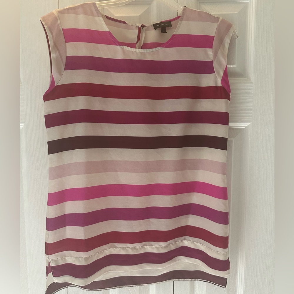 The Limited pink and purple stripe blouse Sz small. Valentine’s Day blouse 💕